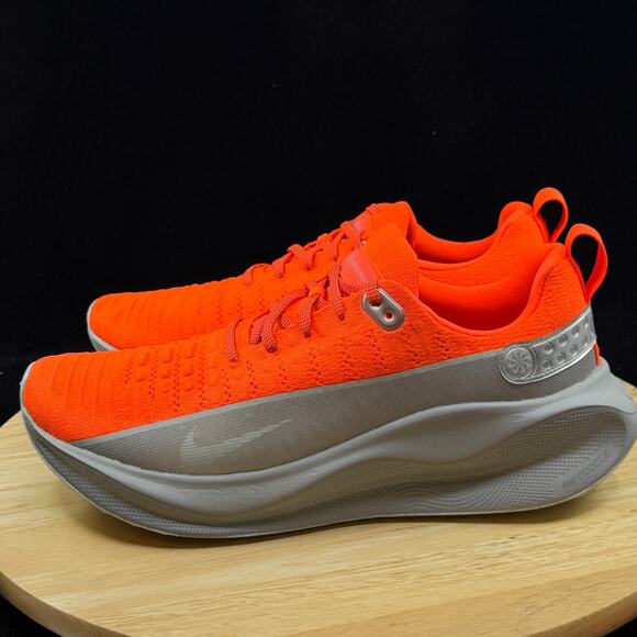 Nike ReactX Infinity Run 4 Mens Size 10 Hyper Crimson Light Silver HQ2934 800 - Picture 2 of 8